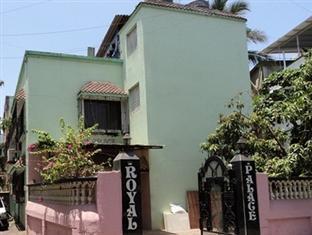 Hotel Royal Palace Mālād Εξωτερικό φωτογραφία